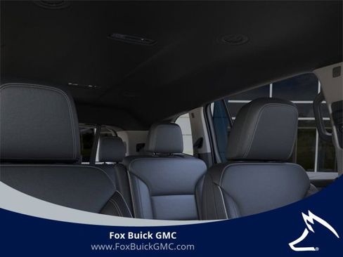 Used 2026 Buick Enclave Preferred w/ Power Package image 24