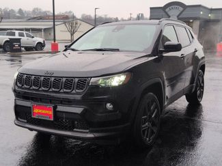 New 2026 Jeep Compass Latitude video 3