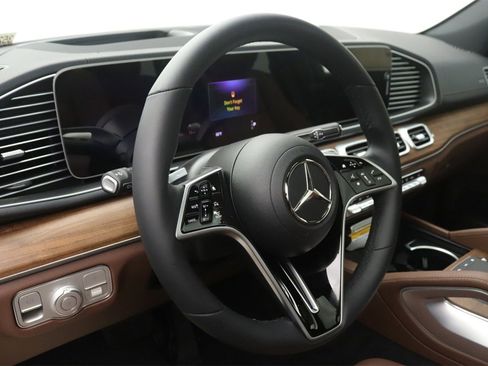 New 2026 Mercedes-Benz GLS 450 GLS 450 image 5