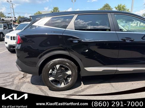 New 2026 Kia Sportage LX w/ LX Convenience Package AWD/4WD image 7