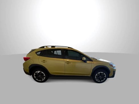 Used 2023 Subaru Crosstrek 2.0i Premium image 9