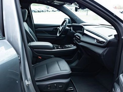 New 2026 Buick Enclave Sport Touring w/ Power Package image 37