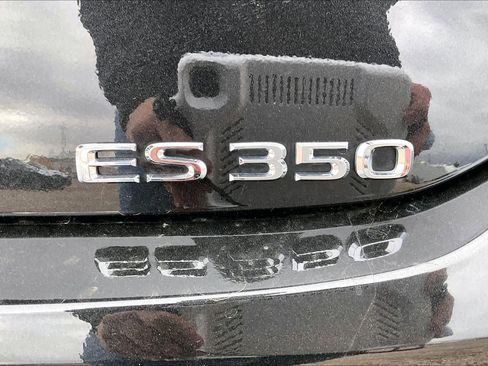 Certified 2025 Lexus ES 350 image 29