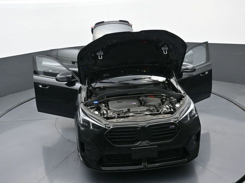 Used 2025 BMW X2 M35i w/ Premium Package image 40