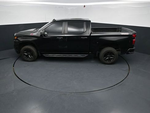 Used 2021 Chevrolet Silverado 1500 Custom Trail Boss w/ Midnight Edition AWD/4WD image 35