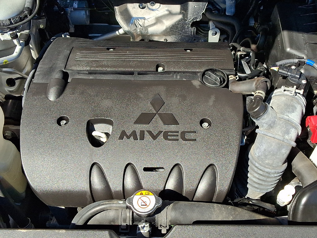 Used 2024 Mitsubishi Outlander Sport ES AWD/4WD image 28