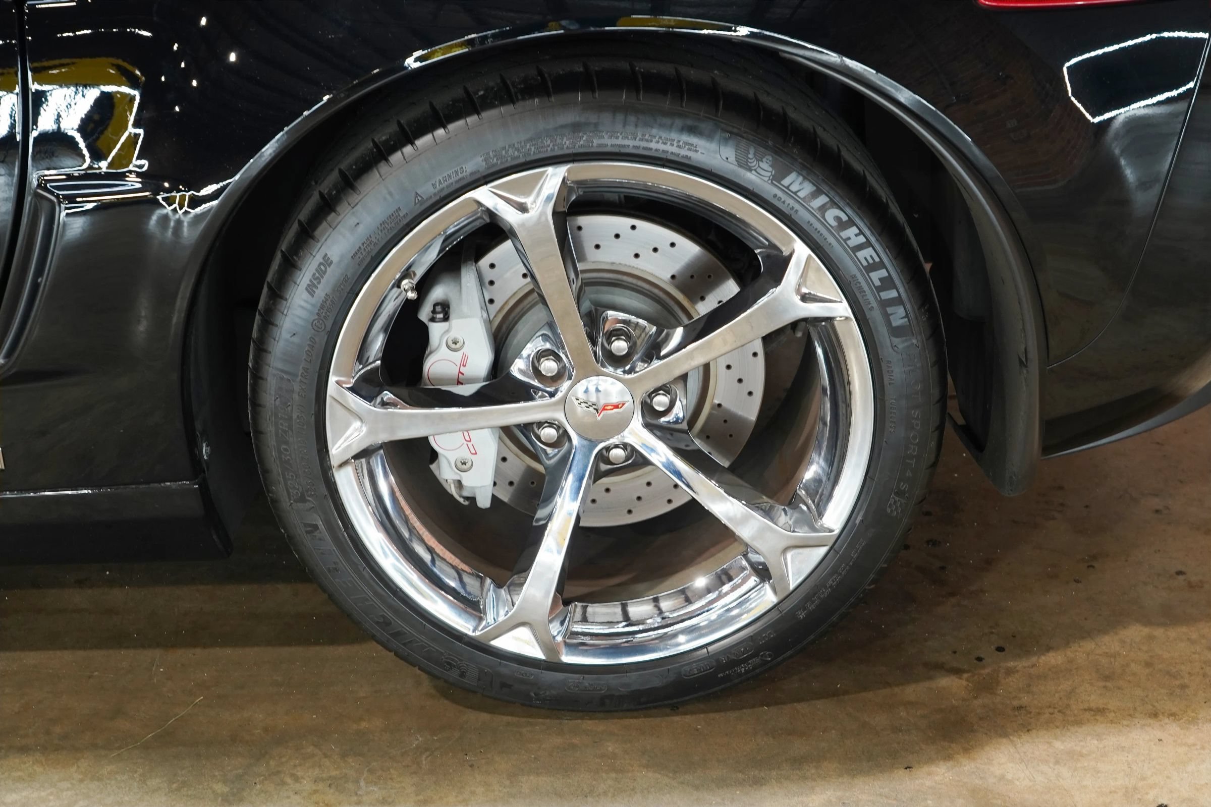 Used 2011 Chevrolet Corvette Grand Sport w/ Preferred Equipment Group RWD image 56