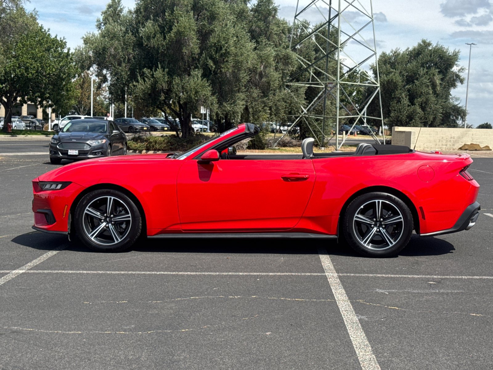Used 2024 Ford Mustang Premium RWD image 7