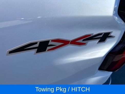 Used 2025 Chevrolet Colorado LT w/ LT Convenience Package image 10