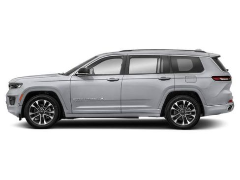 Used 2021 Jeep Grand Cherokee L Overland w/ Luxury Tech Group IV AWD/4WD image 3
