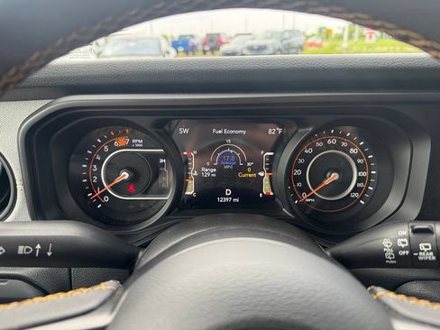 Used 2024 Jeep Wrangler Sport AWD/4WD image 22