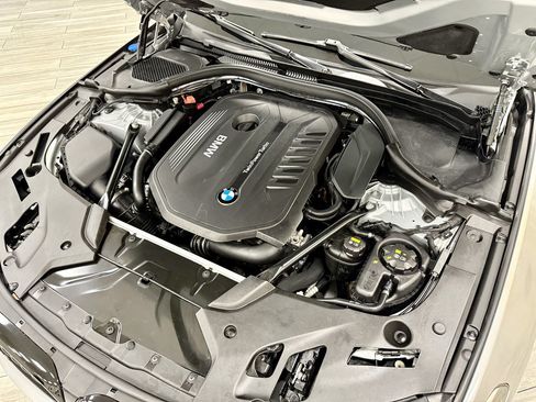 Used 2018 BMW 540i RWD image 18