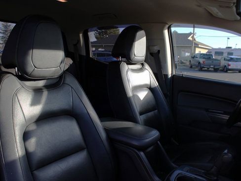 Used 2018 Chevrolet Colorado Z71 image 19