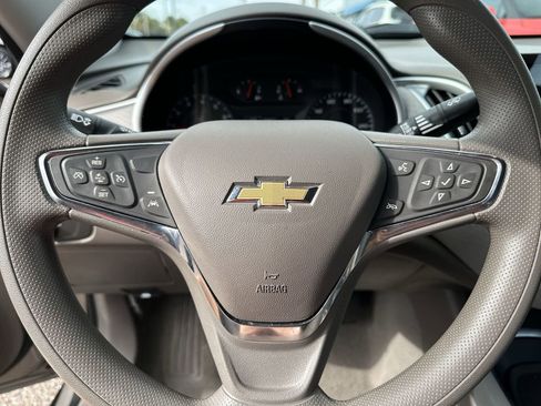 Certified 2024 Chevrolet Malibu LT image 21