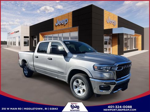 Used 2025 RAM 1500 Big Horn AWD/4WD image 1