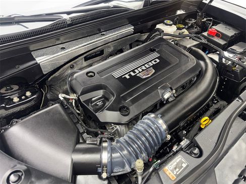 Used 2024 Cadillac XT4 Premium Luxury image 80