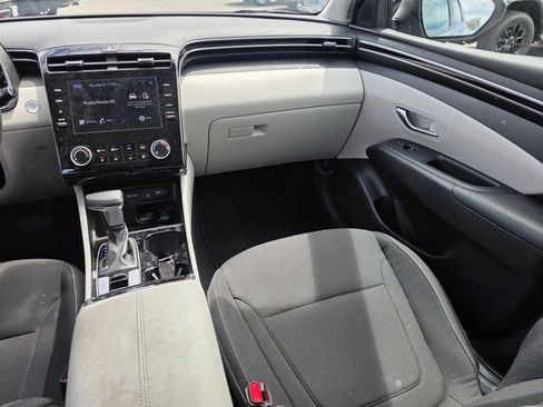 Used 2023 Hyundai Tucson SEL FWD image 10