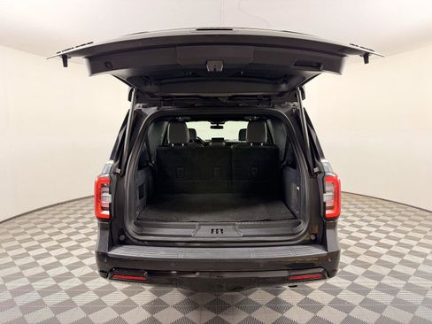 Used 2022 Ford Expedition Max Limited image 5