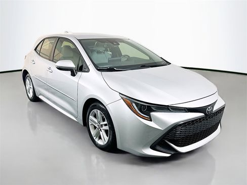 Used 2019 Toyota Corolla SE image 1