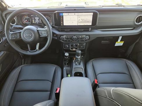 New 2026 Jeep Gladiator Sport AWD/4WD image 10