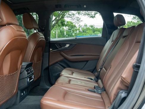 Used 2019 Audi Q7 3.0T Prestige w/ Prestige Package AWD/4WD image 50