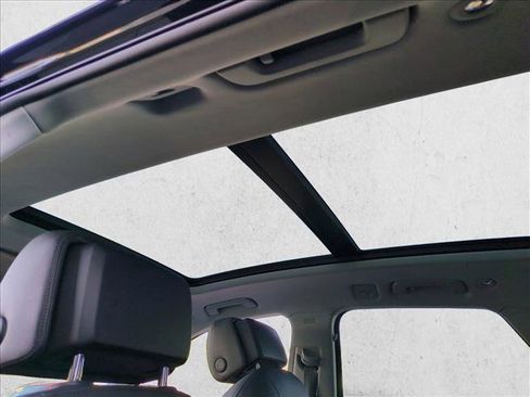 Used 2019 Audi Q5 2.0T Premium Plus w/ Premium Plus Package image 16