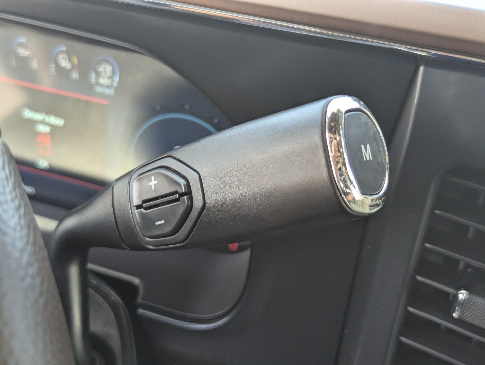 Certified 2025 Ford F250 King Ranch AWD/4WD image 34