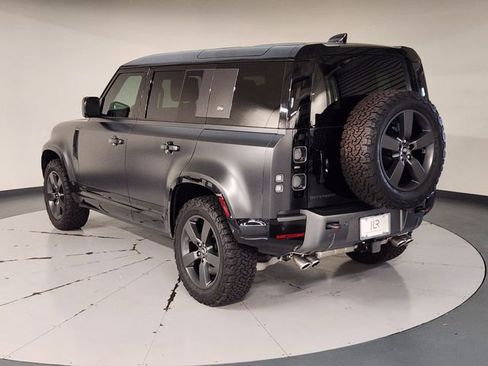Used 2023 Land Rover Defender 110 Carpathian Edition AWD/4WD image 6