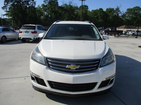 Used 2014 Chevrolet Traverse LT image 21