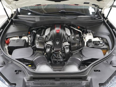 Used 2019 Maserati Levante GTS AWD/4WD image 30