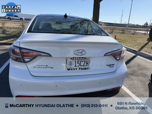 Used 2016 Hyundai Sonata Limited w/ Option Group 02 image 8