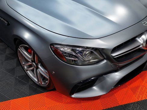 Used 2019 Mercedes-Benz E 63 AMG S image 6
