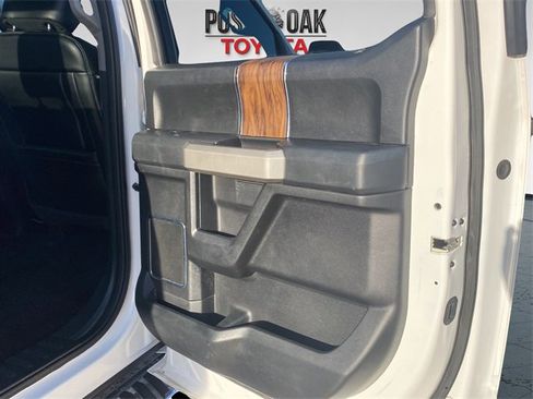 Used 2018 Ford F150 Lariat w/ Equipment Group 502A Luxury image 12