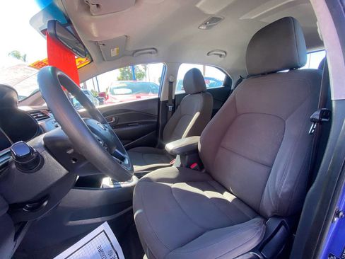 Used 2013 Kia Rio EX image 14