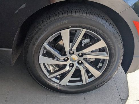 Certified 2022 Chevrolet Equinox Premier image 19