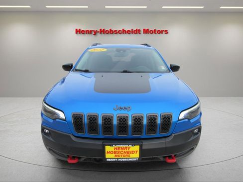 Used 2022 Jeep Cherokee Trailhawk w/ Premium Leather Package image 2