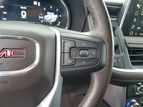 Used 2023 GMC Yukon XL SLE w/ Gmc Pro Safety Plus Package image 20