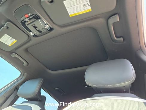 New 2025 Kia EV6 GT-Line image 11