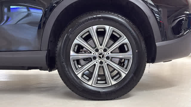 Certified 2026 Mercedes-Benz GLC 300 4MATIC image 11