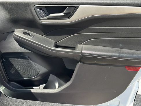 Used 2021 Ford Escape S FWD image 40