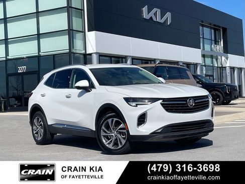 Used 2023 Buick Envision Essence image 1