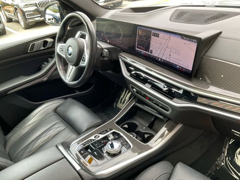 Used 2024 BMW X5 M60i AWD/4WD image 32