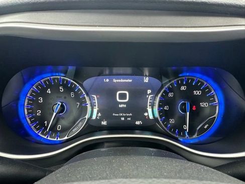 New 2026 Chrysler Pacifica Select image 33