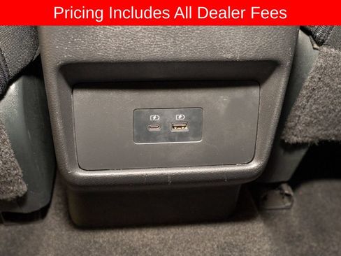 Used 2023 Nissan Rogue SV FWD image 7