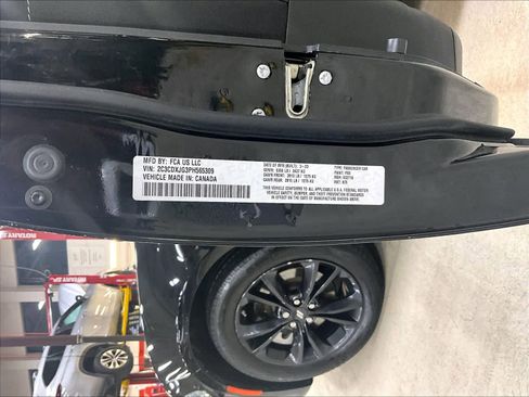 Used 2023 Dodge Charger SXT w/ Blacktop Package image 6