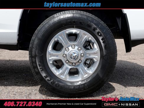Used 2025 RAM 3500 Big Horn AWD/4WD image 31
