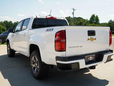 Used 2017 Chevrolet Colorado Z71 AWD/4WD image 4