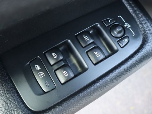 Used 2018 Volvo XC60 T6 Inscription w/ Convenience Package AWD/4WD image 27
