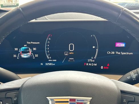 Used 2024 Cadillac XT4 Premium Luxury w/ Active Safety Package FWD image 22