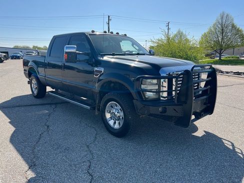 Used 2010 Ford F250 4x4 Crew Cab Super Duty image 8
